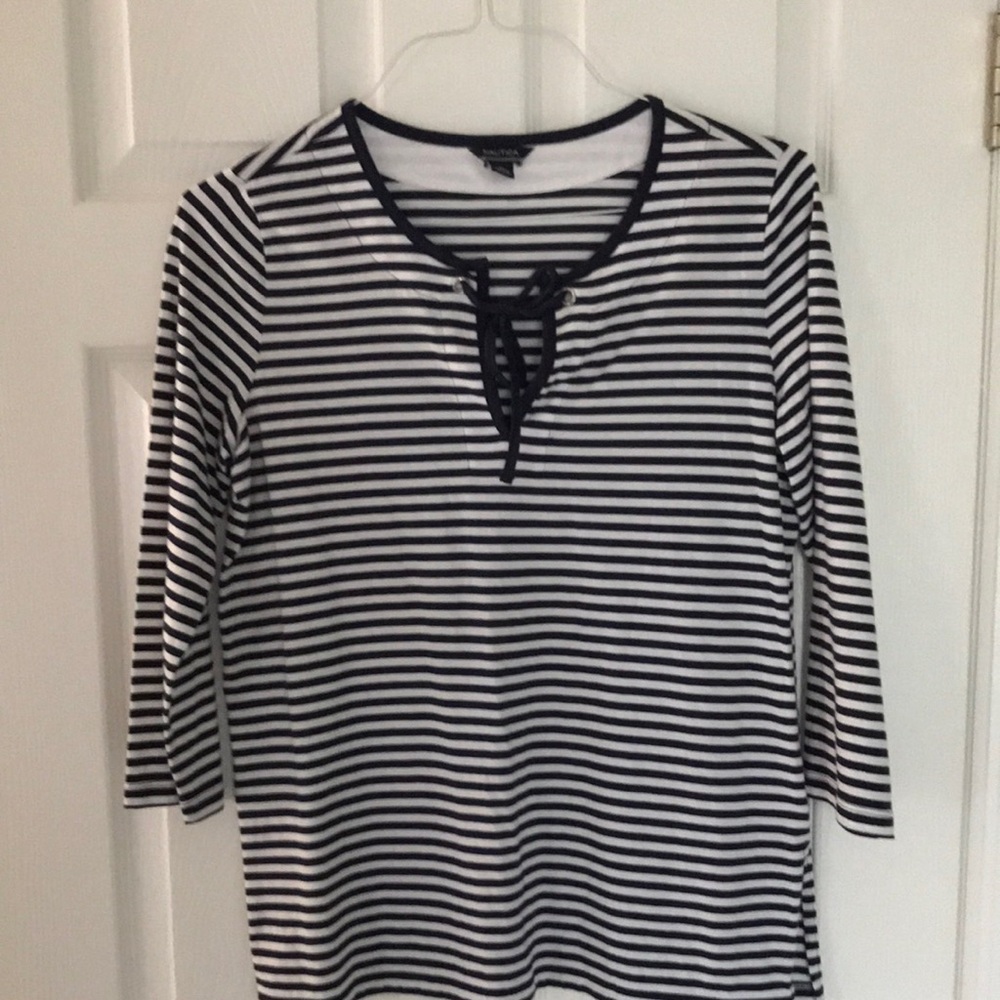 Nautica size medium ladies top shirt